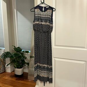 Midi/maxi blouson dress, soft fabric, bought in Dubai